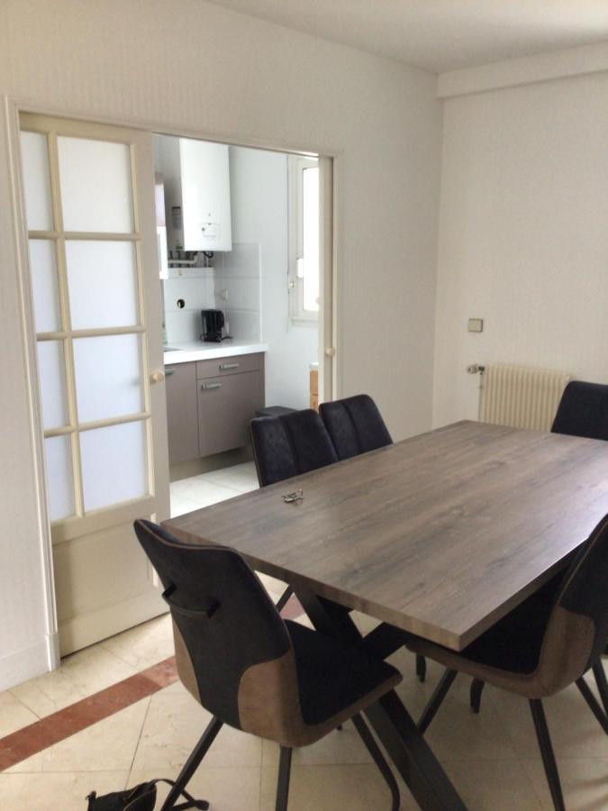 Le Beltremieux Apartment ลาโรแชล ภายนอก รูปภาพ