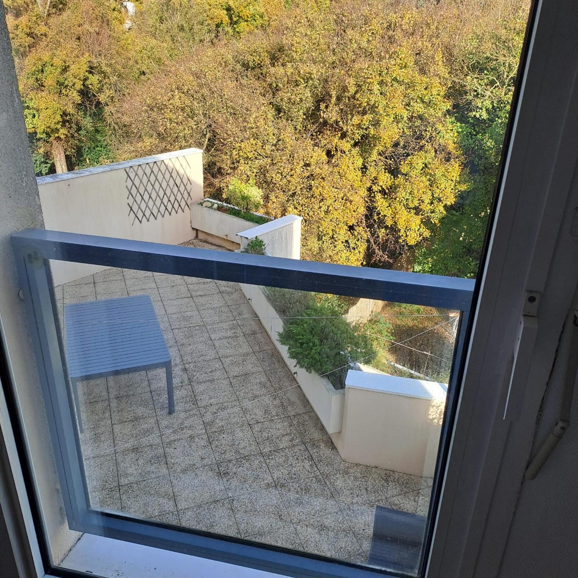 Le Beltremieux Apartment ลาโรแชล ภายนอก รูปภาพ